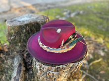 Load image into Gallery viewer, Burgundy Small Brim Distressed Fedora
