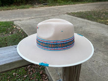 Load image into Gallery viewer, Cream Wide Brim Fedora with Multi color Band

